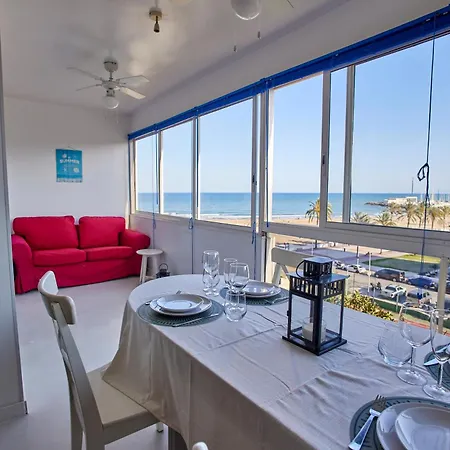 Apartment Beachfront With Sea Views & Pool - El
