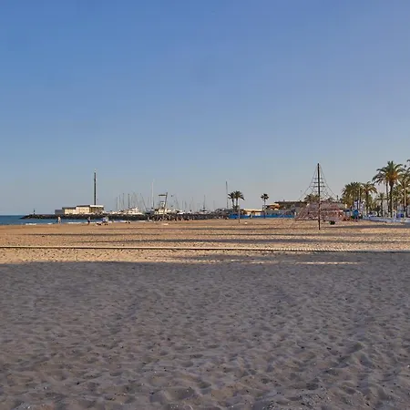 Apartment Beachfront With Sea Views & Pool - El